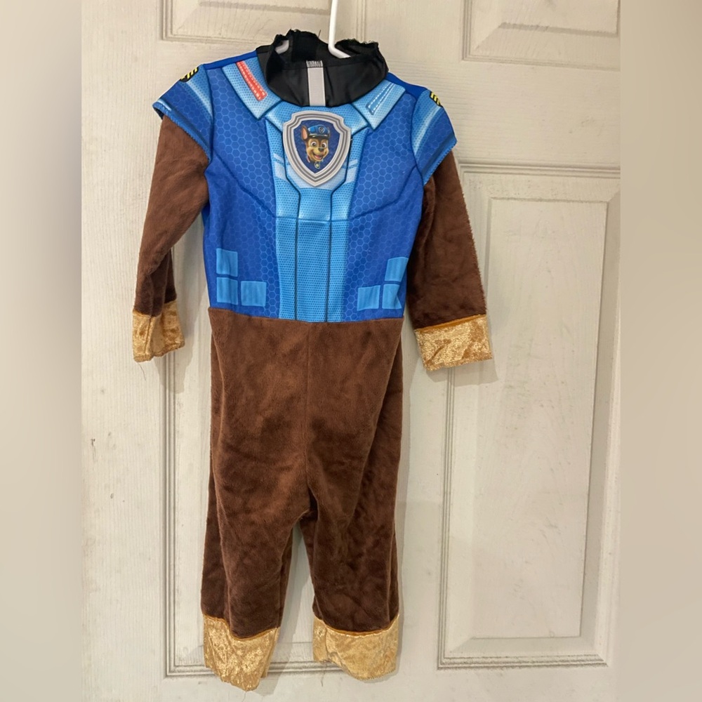 Paw patrol (chase) costume, used only once. Size 1-2y/o.